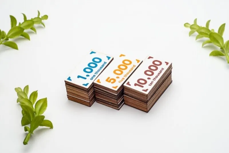 1000円と5000円と10000円のお札